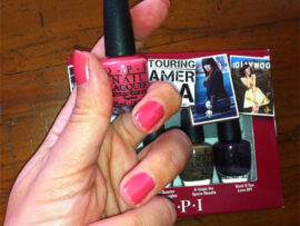 My adress is Hollywood de OPI