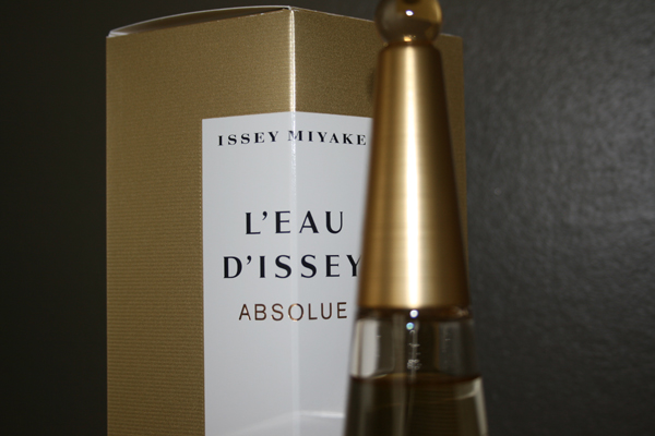Coup de coeur parfum : L'Eau d'Issey Absolue d'Issey Miyake - PouletteBlog